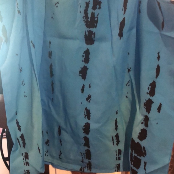 Blue and black print tank top - Picture 3 of 5